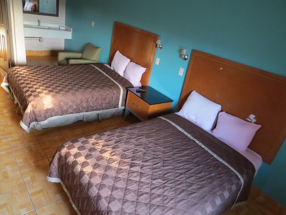 Executive Inn and Suites