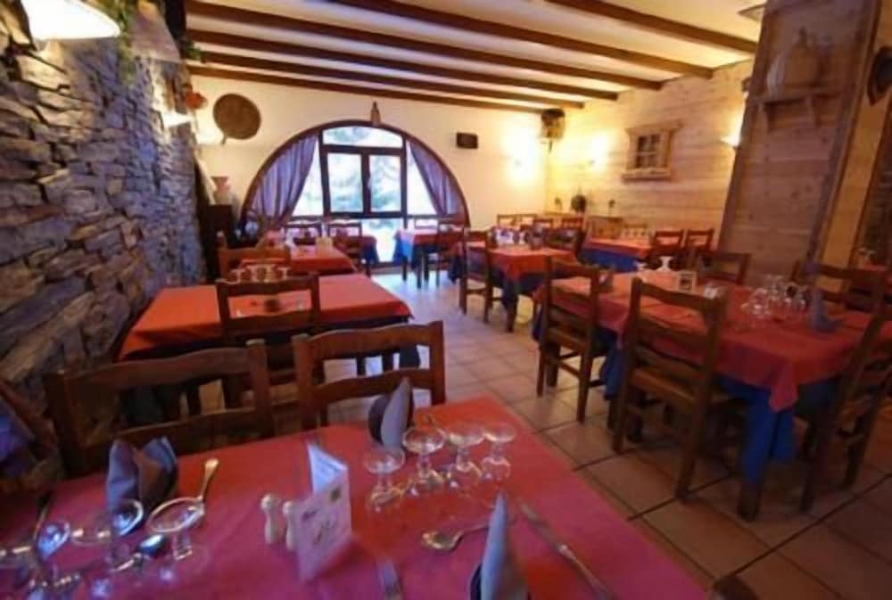 Puy-Saint-Vincent Vacations - Hotel l'Aigliere - Property Image 3