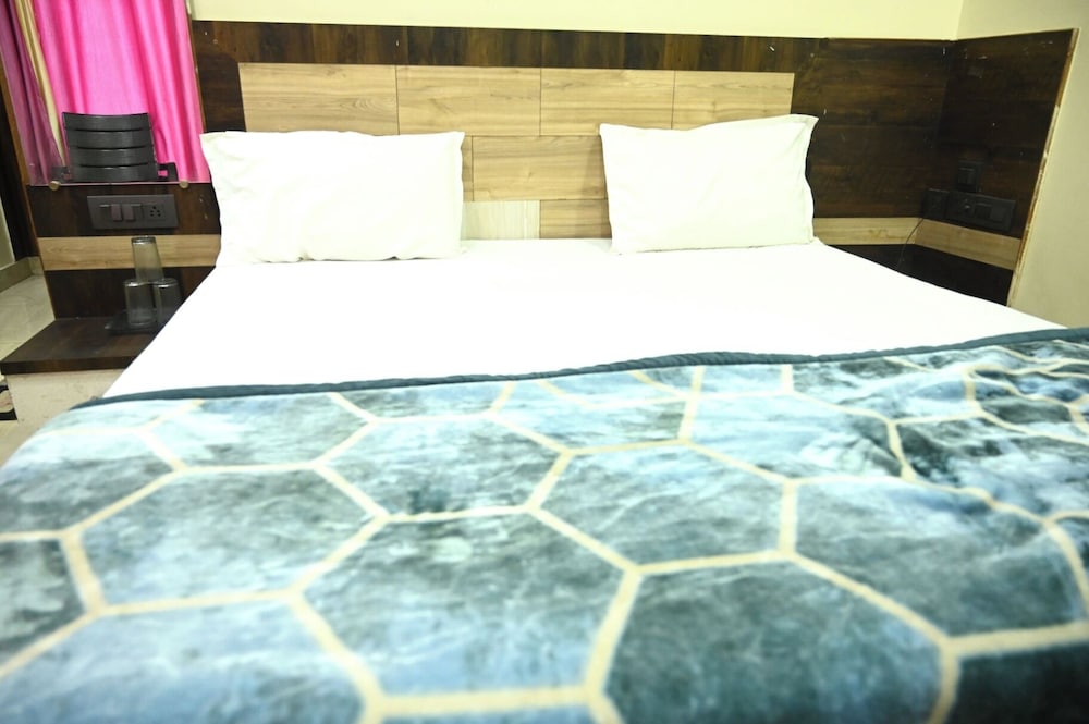 Hotel Crystal