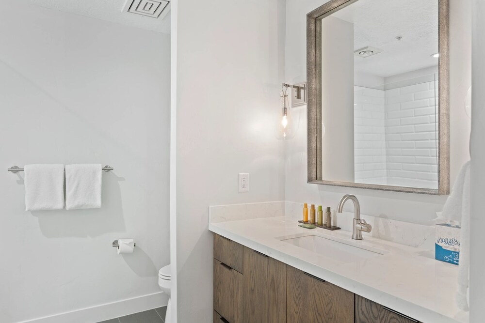 Trail's End Lodge at Deer Valley Resort - Four Bedroom Residence with Spa #15 4 Condo