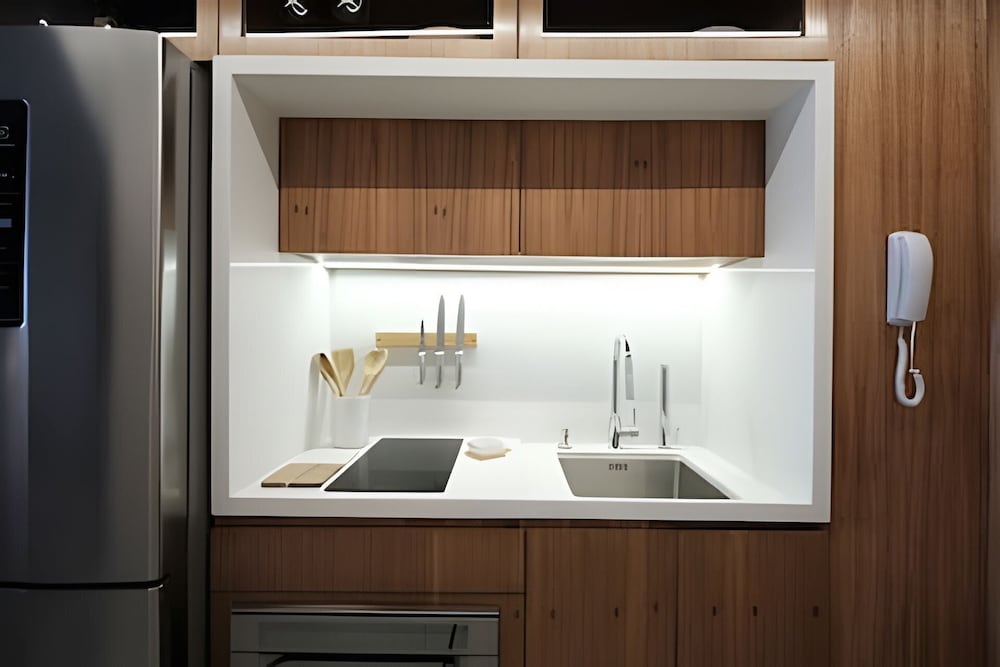 Leblon | Loft 5 min da Praia, com varanda vista Cristo - por Casapē Rio