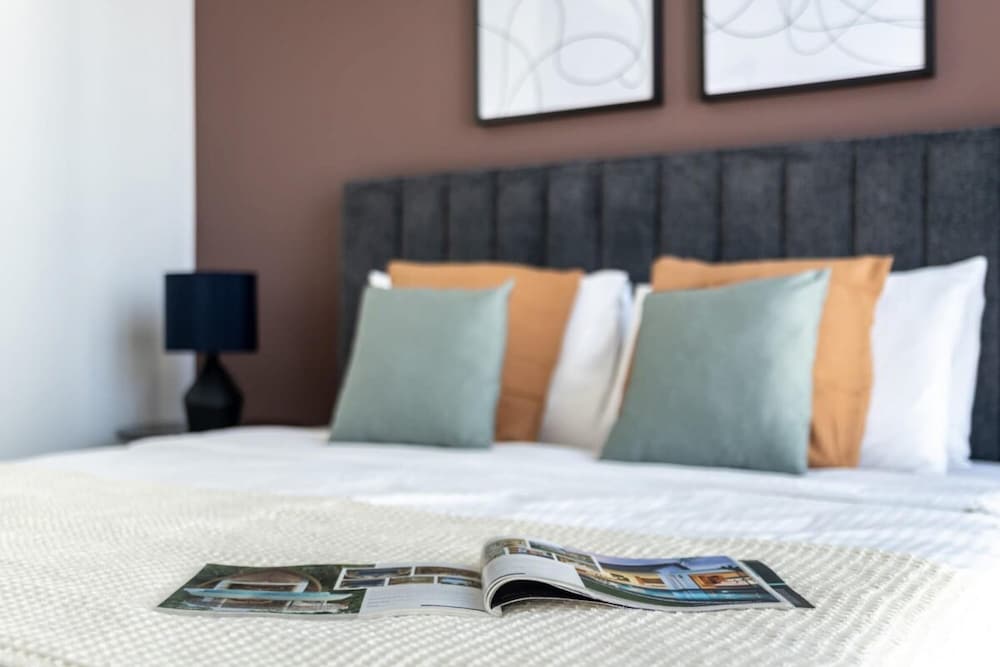 Silkhaus With Direct Access to Zabeel Mall