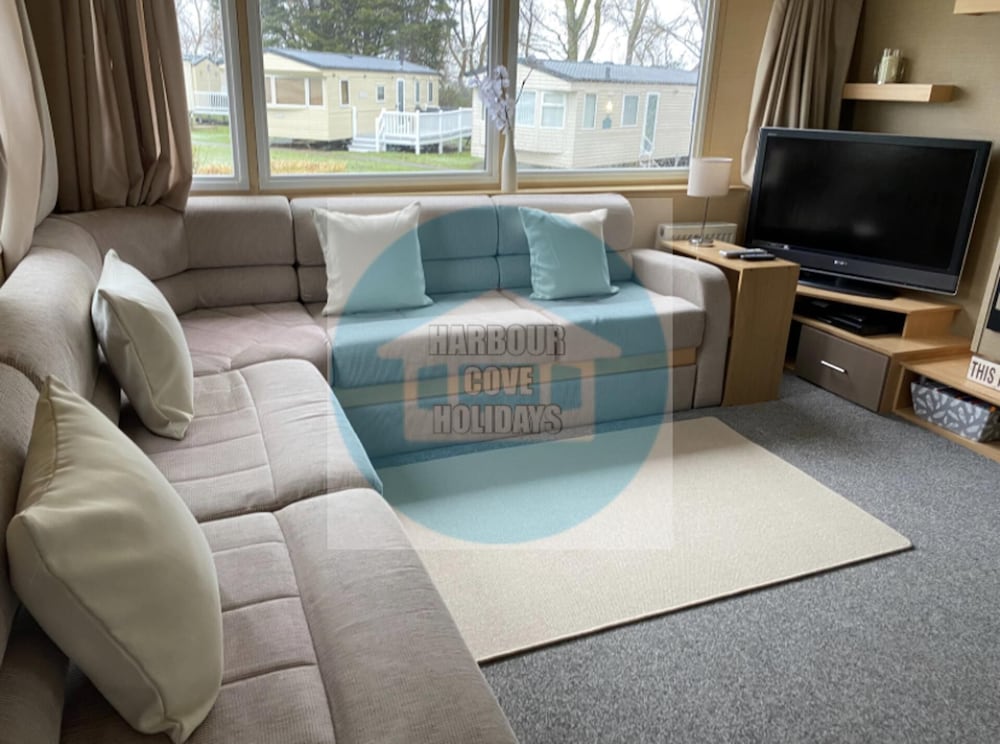 Minehead Vacations - Affordable Caravan Holidays, Butlins Minehead - Property Image 4