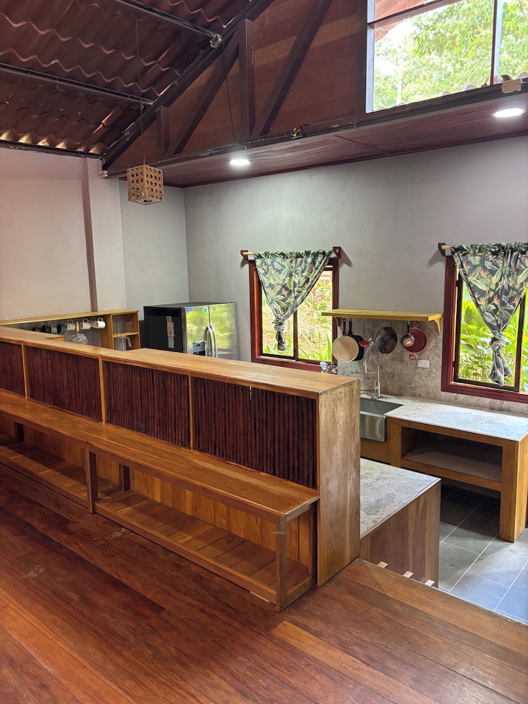 Svastha Yoga & Ayurveda Cafe