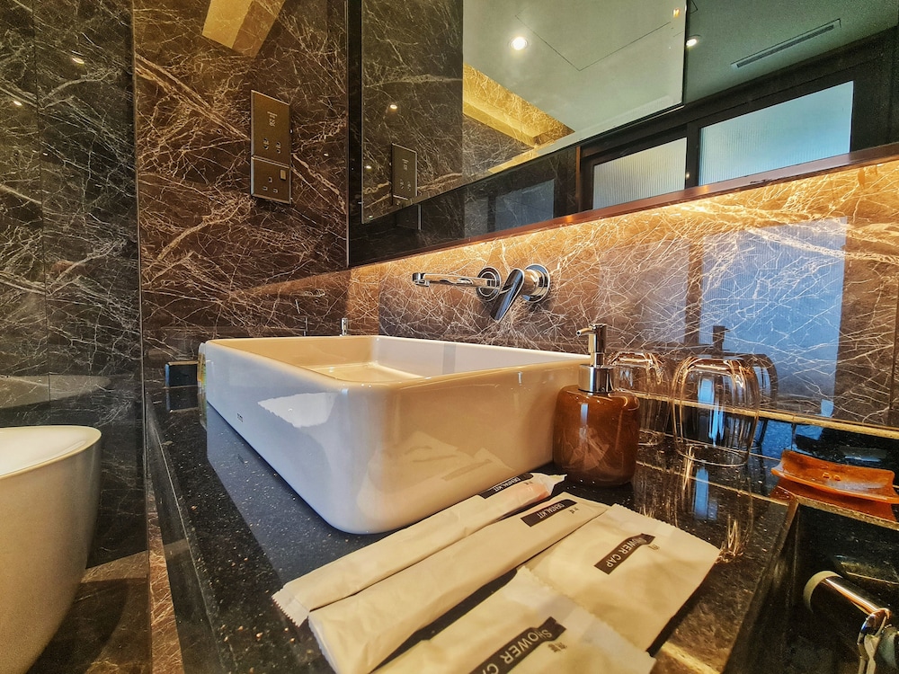 Imperial Luxury Suites KLCC by Moonway