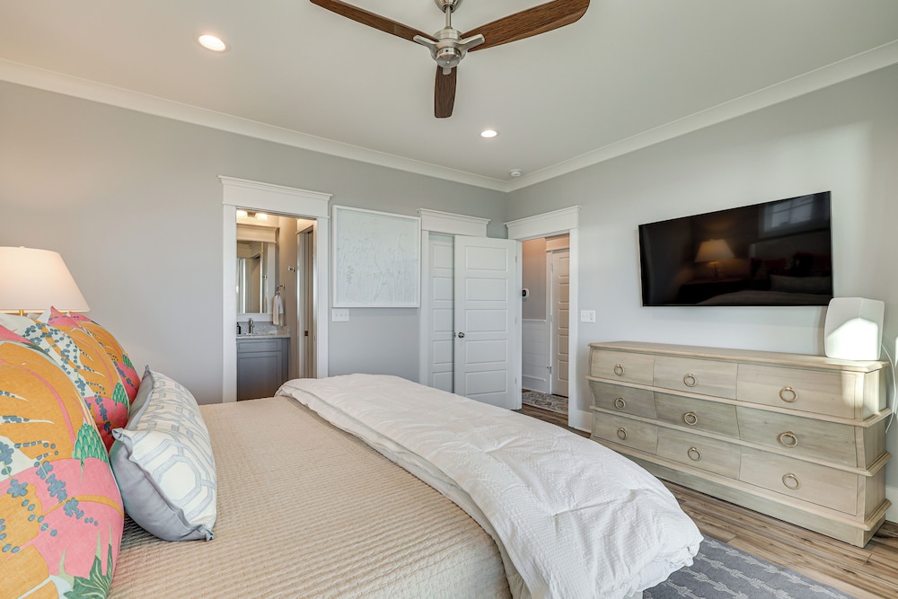 Walk to Beach: Coastal Oak Island Gem w/ Elevator!
