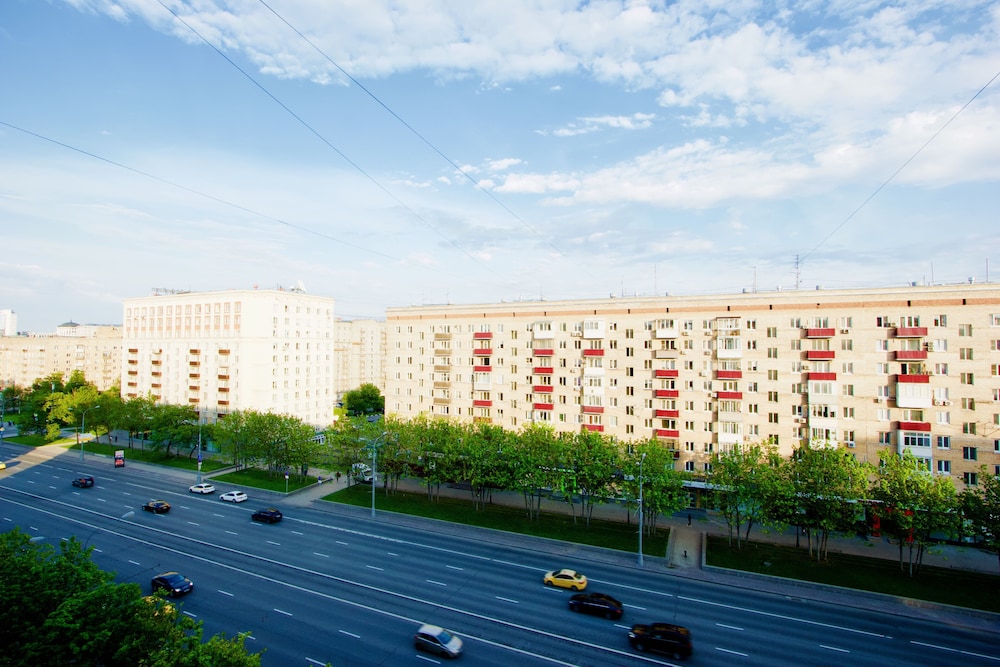 LUXKV Apartment on Kutuzovsky Prospekt