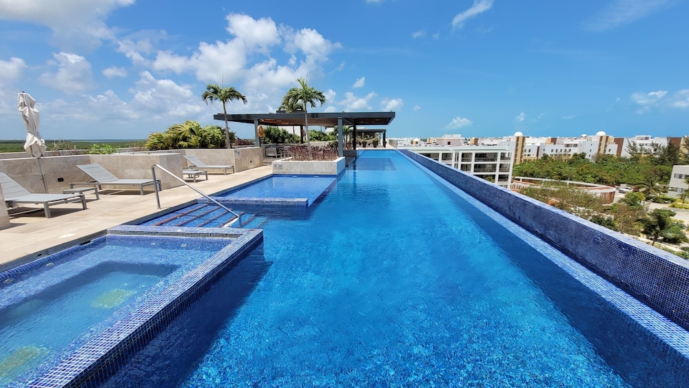Casa Cantaro Ocean View in La Amada Residences