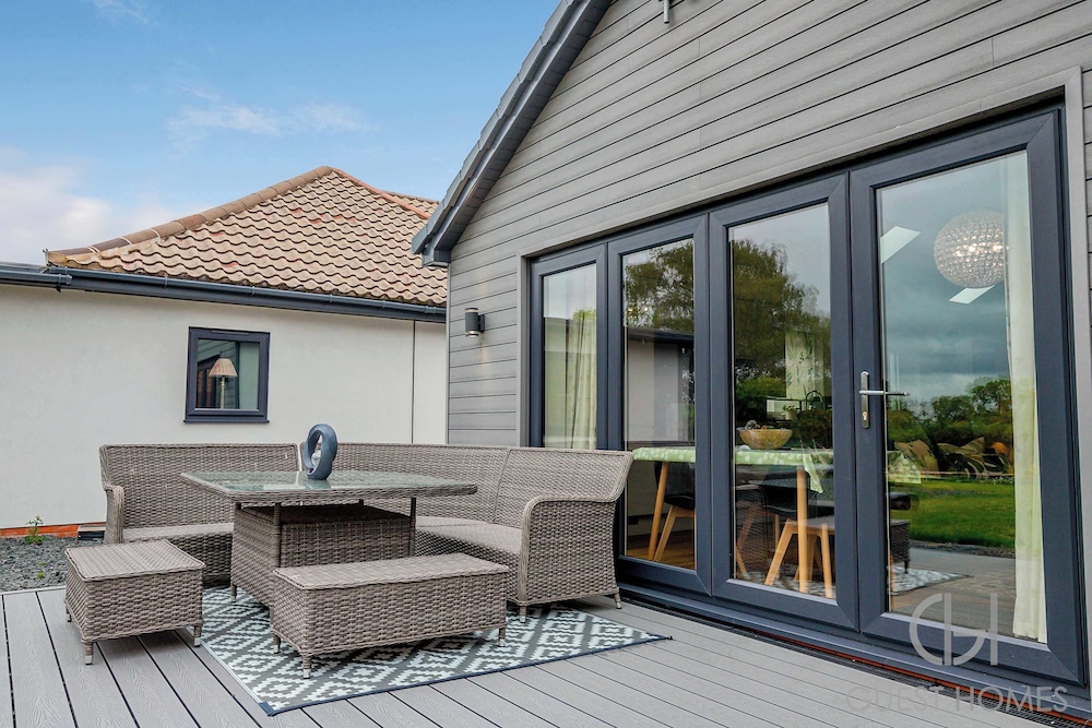 Host Stay Little Highlands