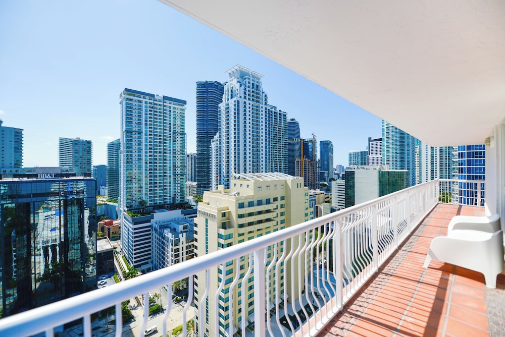 Modern Condos Located in Brickell