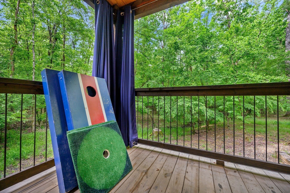 Stardust Hollow Cabin for 14