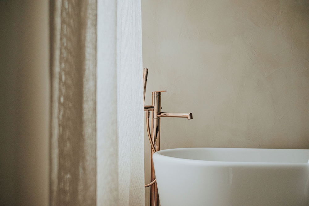 The Burgundy - Boutique B&B