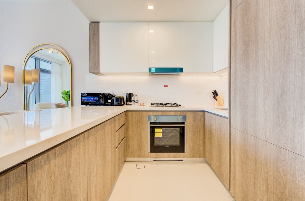 LIV Maria Apartments- Dubai Marina