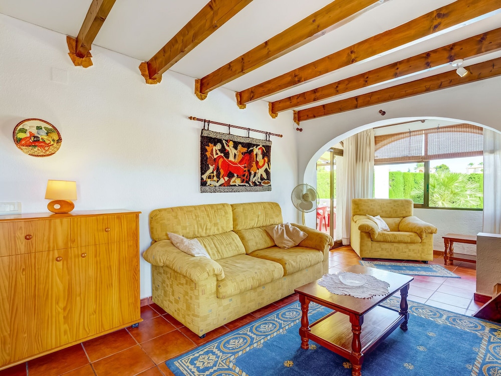 Serene Villa in Calpe With Private Swimming Pool photo 5