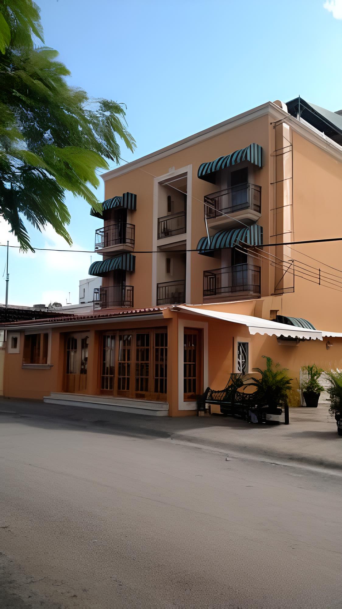 Cancun International Suites