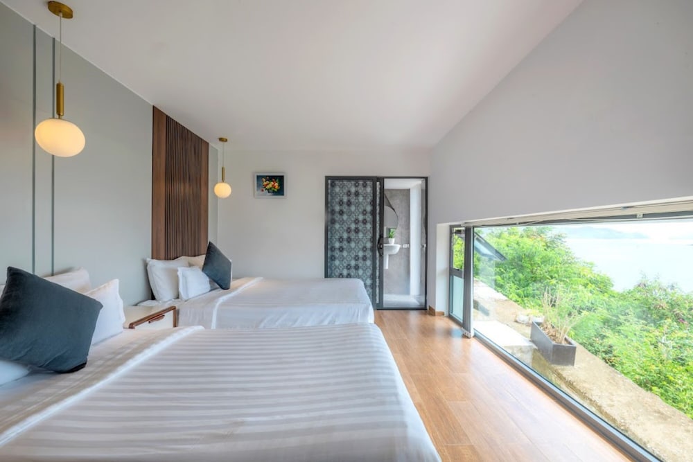 The Ocean Front Villa Nha Trang Abogo view 2