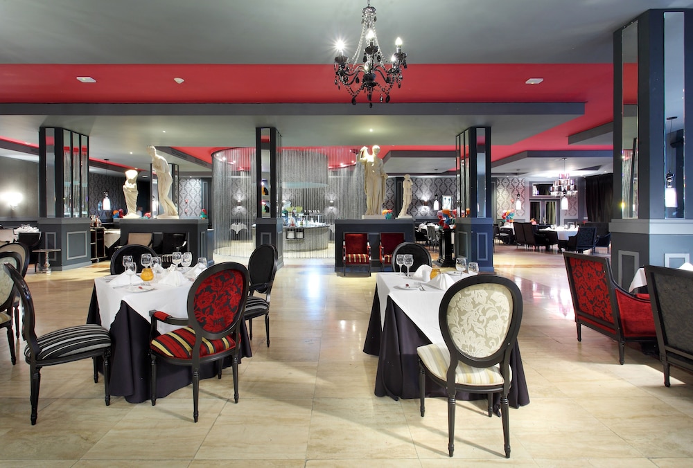 Grand Palladium Lady Hamilton Resort  Spa All Inclusive - Property Image 112