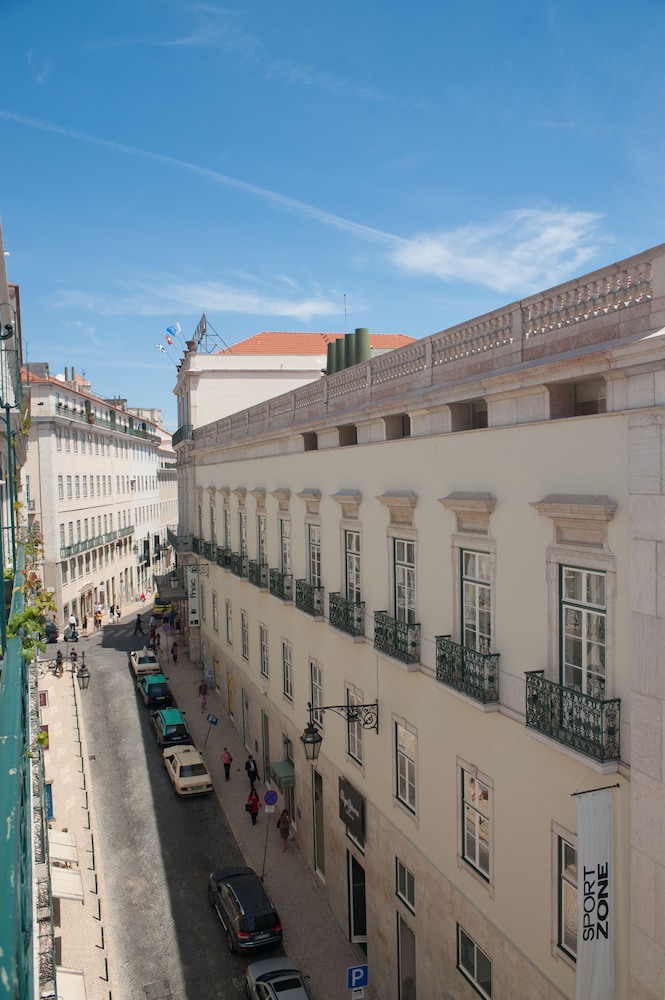 Chiado Apartments