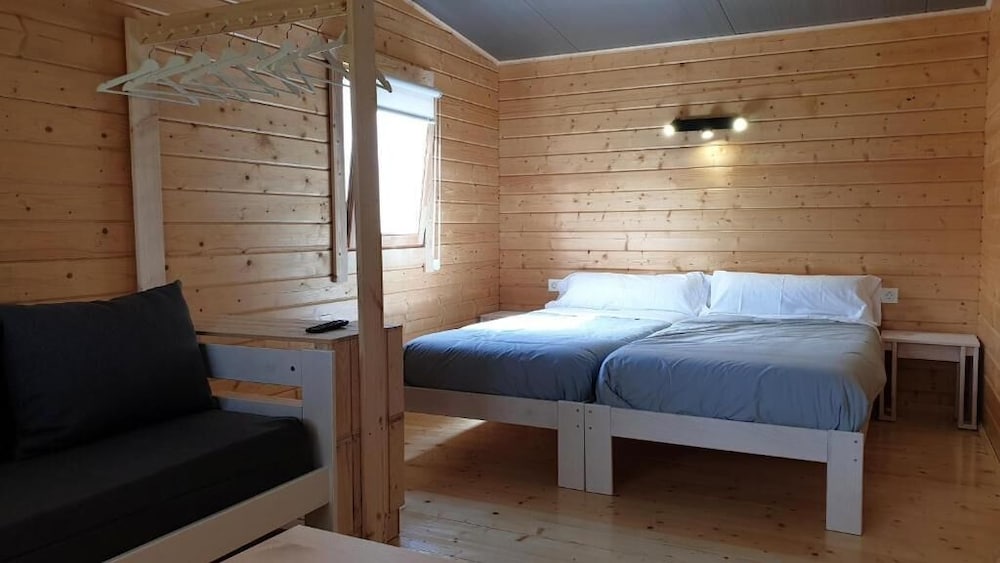 Camping & Bungalows Leagi
