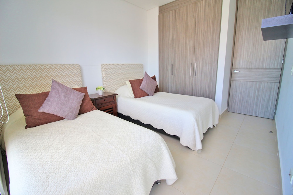 Apartamentos SOHO Elite - Frente al Mar
