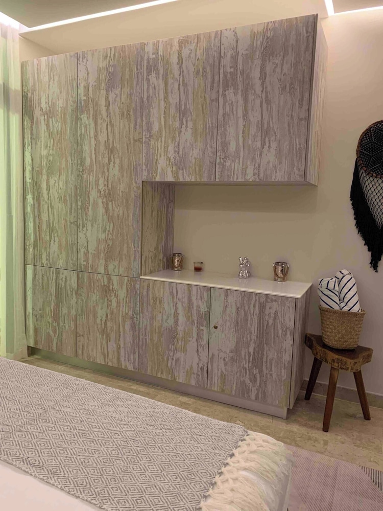 Perfect Studio Light and Nature in Aldea Zama