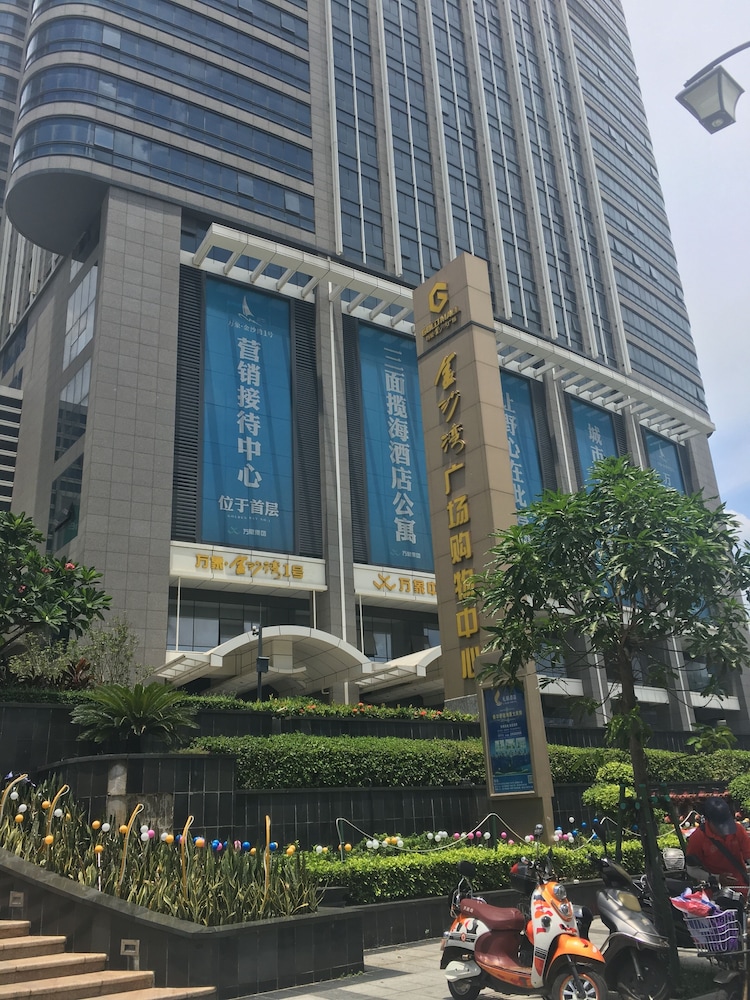 One bedroom condo with ocean view