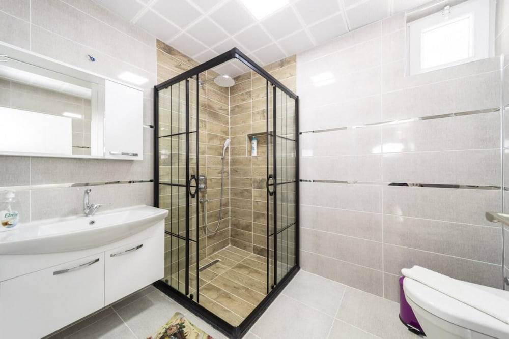 Marvelous Conservative Villa in Muratpasa
