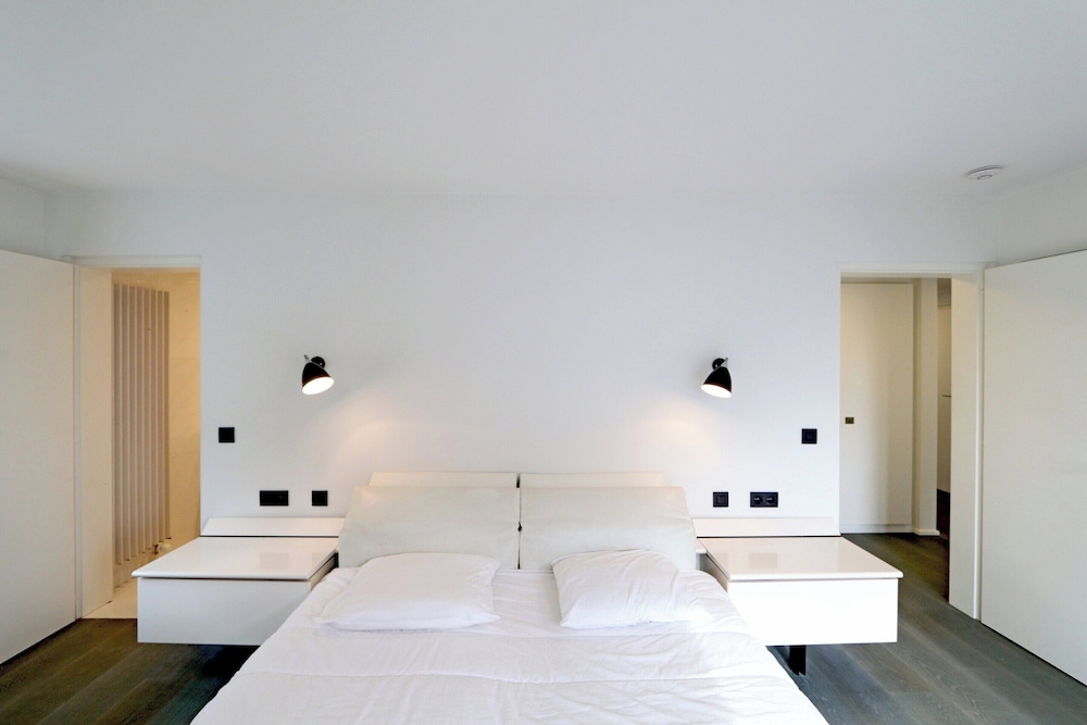 Apartment in Het Zoute With Sea Views