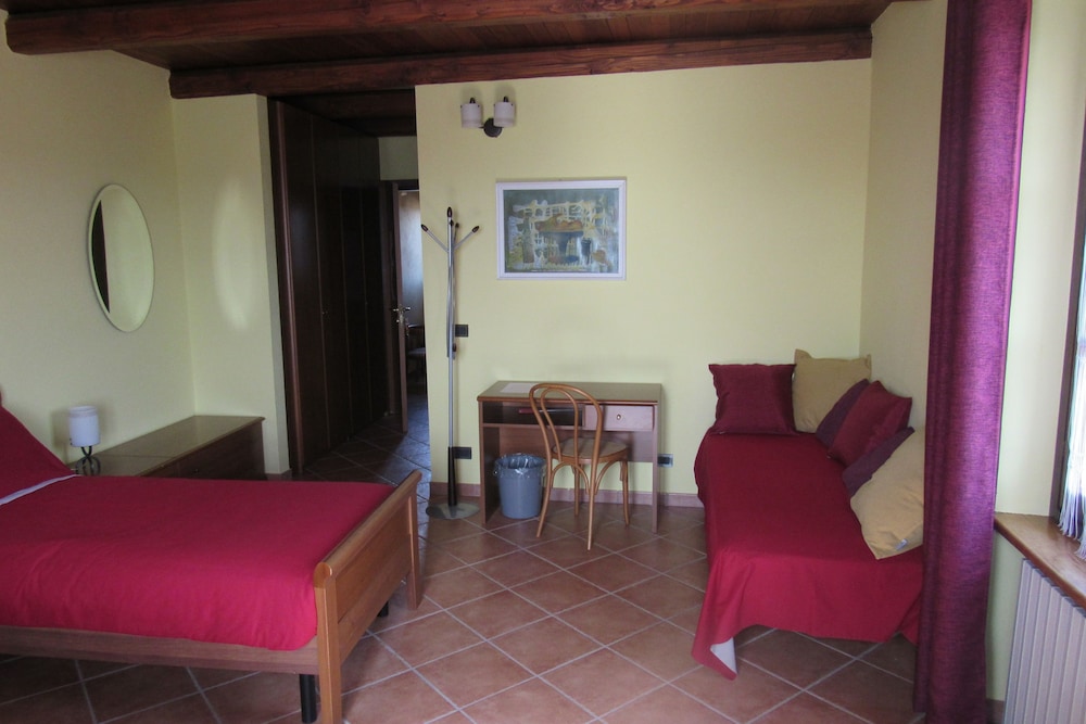 Photo 21