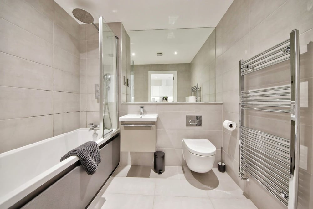 Modern Comfort 1 Bed Apartment Broadoaks Sulihull
