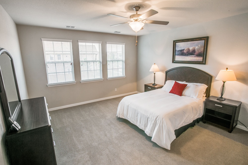 Dallas / Fort Worth Vacations - Beautiful furnished 3 bedroom Allen Home - Property Image 3