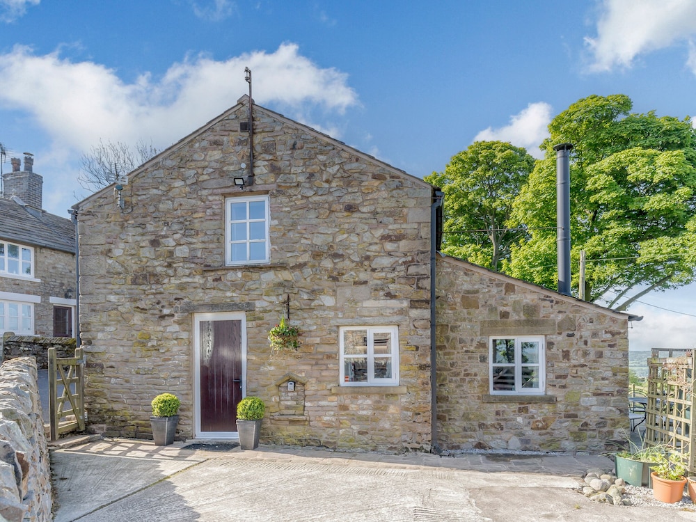 Golden Slack Cottage