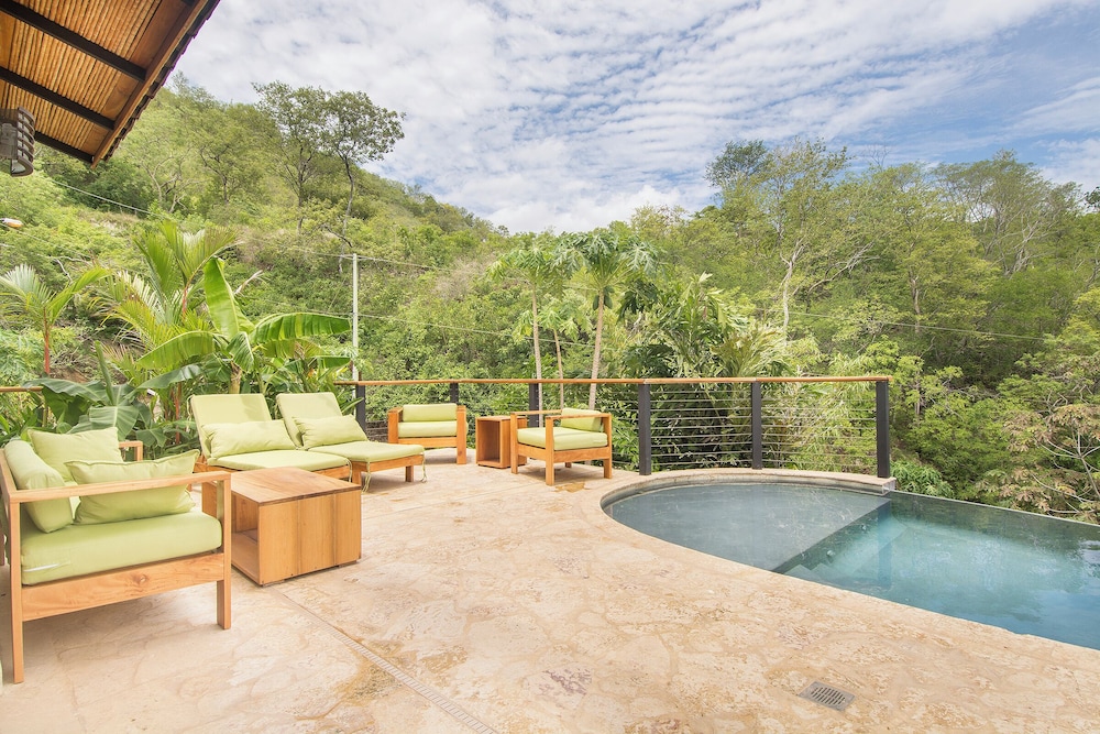 Luxury Home w/ Views & Infinity Pool: Near Beach!