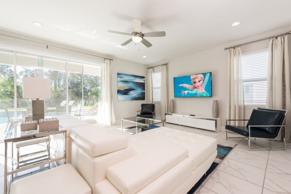 Villa in Encore Resort at Reunion 2985 - Image 4