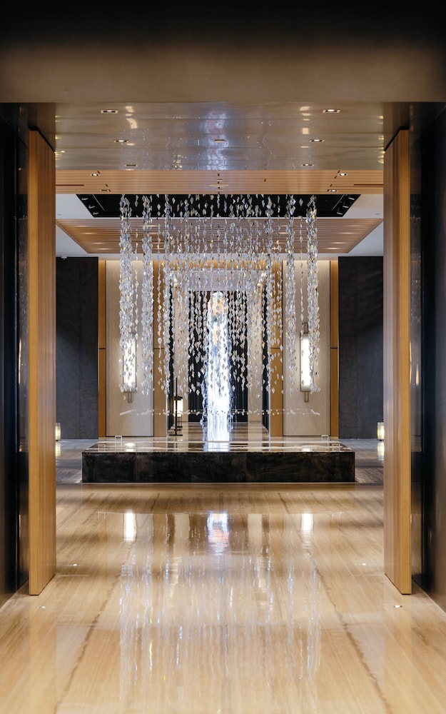 Mandarin Oriental, Shenzhen 101
