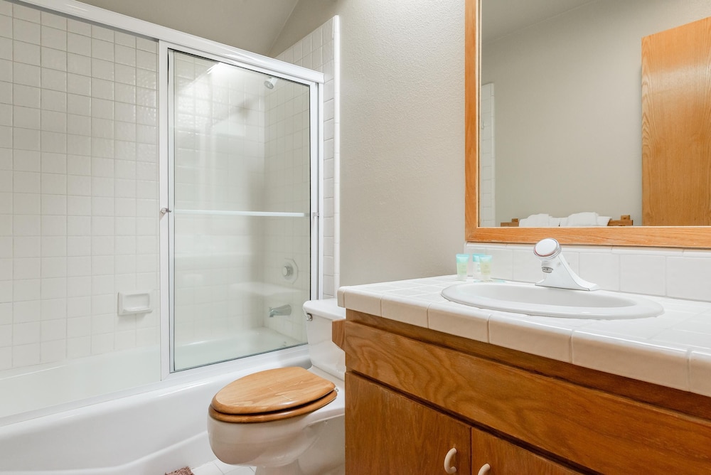 Snowcreek #856 Phase V view 2