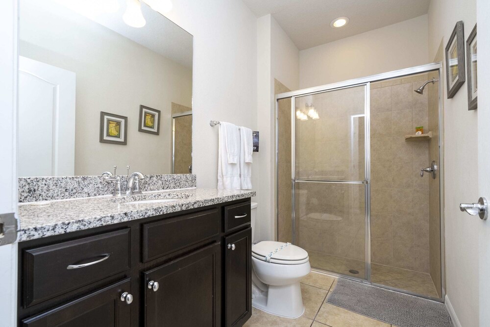 Stunning 5 Bd w/ Pool Close to Disney @ Windsor Westside 2015