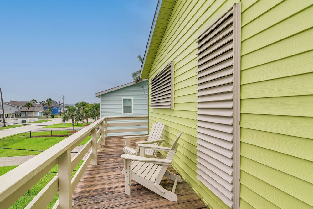 Private Dock & Kayaks: 'reel Fun in Sea Isle'