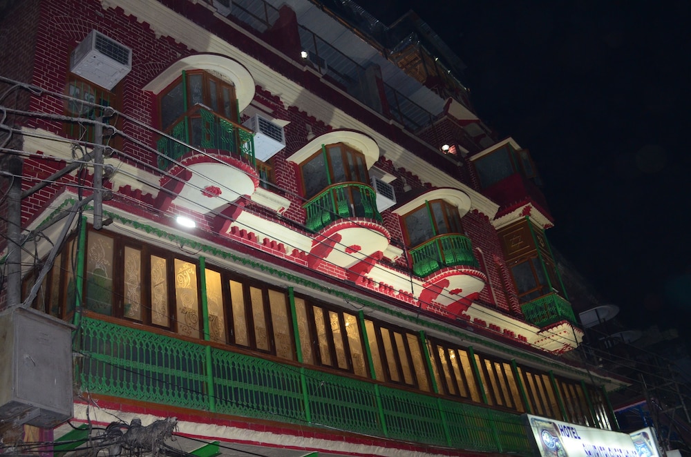 Hotel Shivratri Guest House