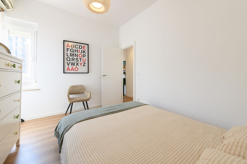 M Ore837 Piso en Madrid 2 Dormitorios y Terraz