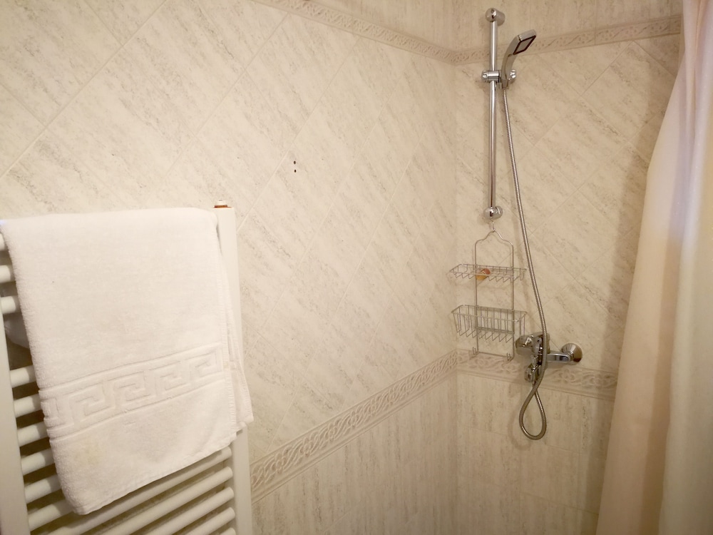 Nikky's Place - Property Image 50