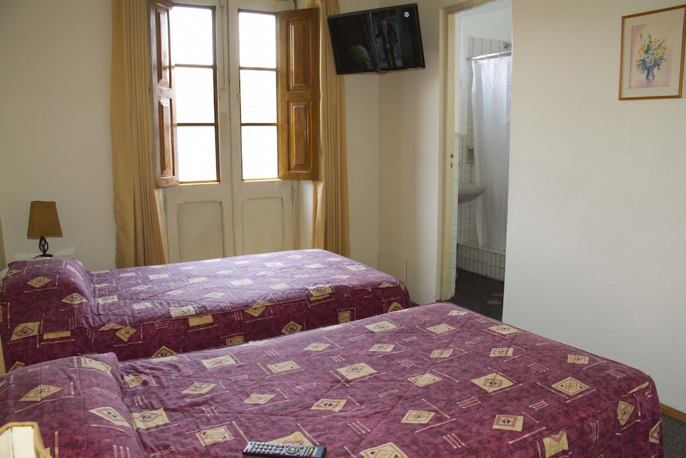 Las Mercedes Hostal Residencial