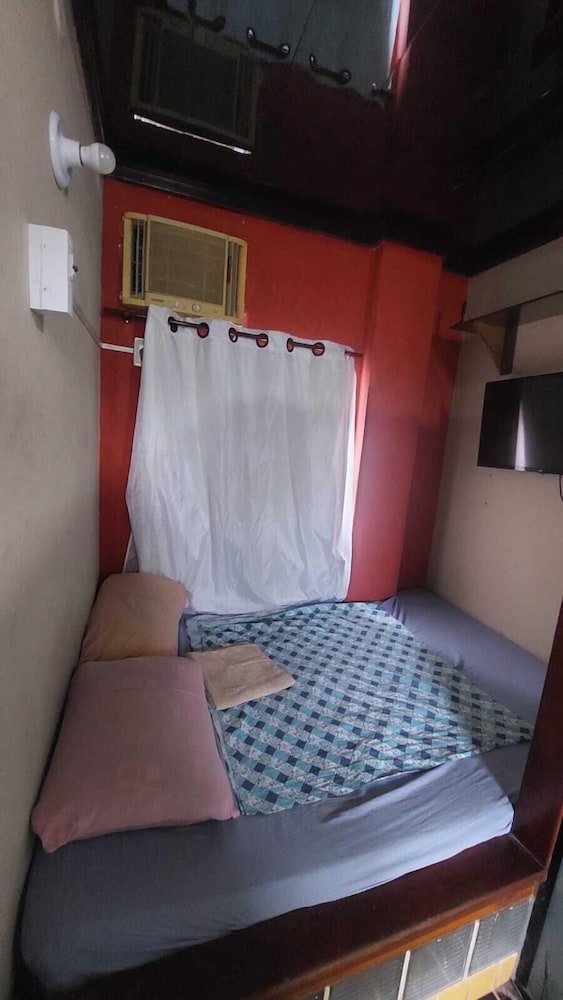 Hostel Bom e Familiar