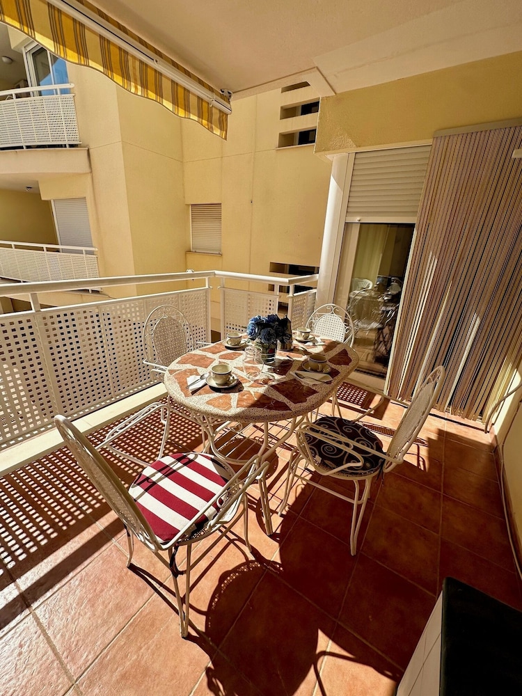 Apt Oropesa Town Rentalholidays