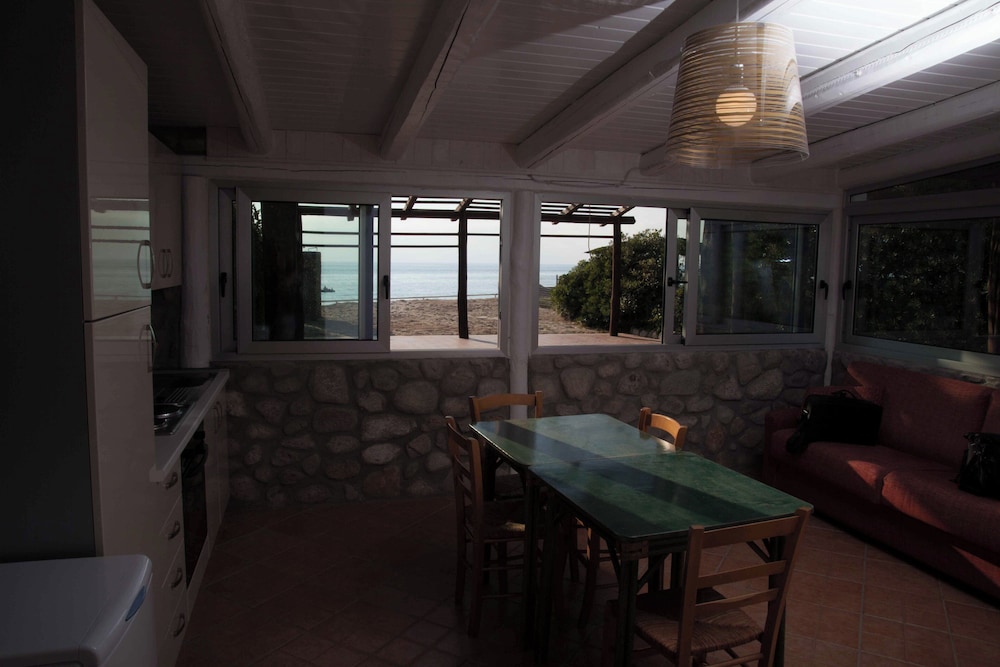 Marinella Beach Case Vacanze
