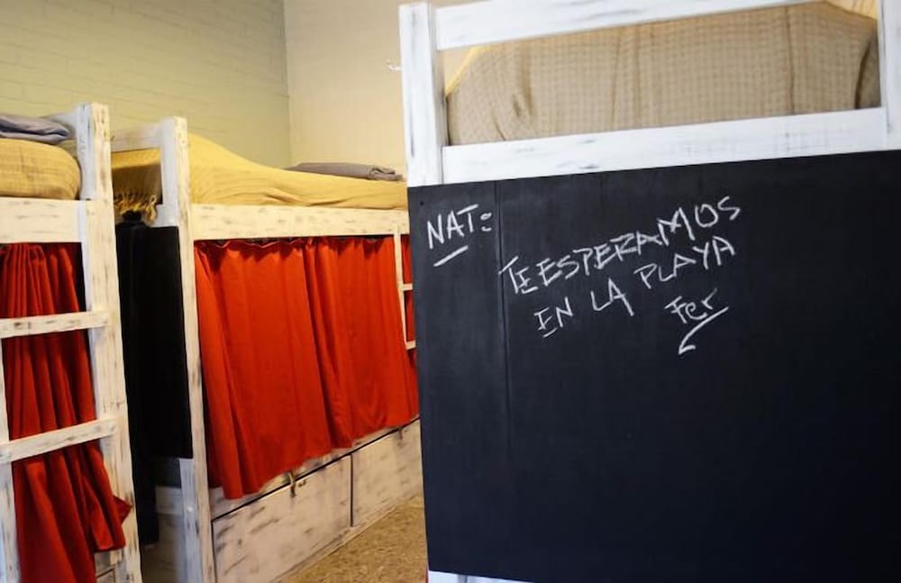 Pastora Suites & Hostel