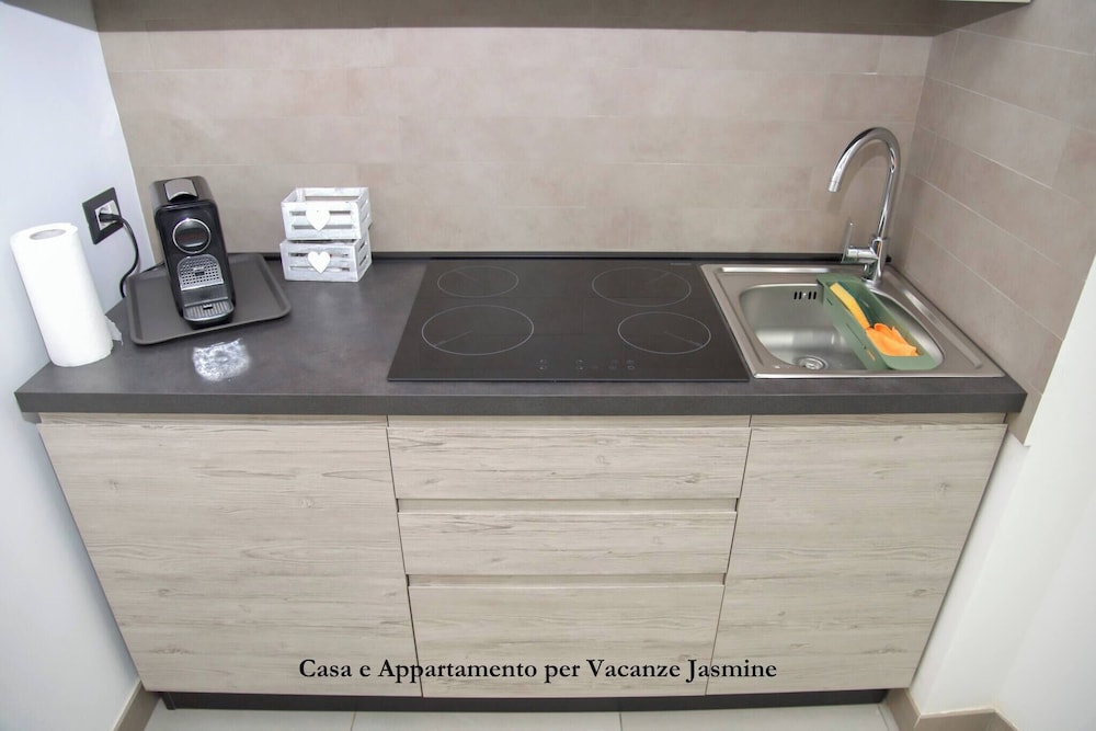 Casa Vacanze Jasmine For Families & Couples Rome