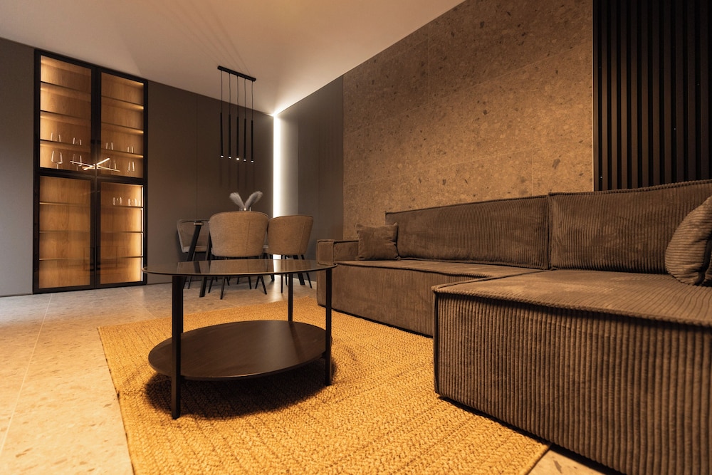 Royalton Suites