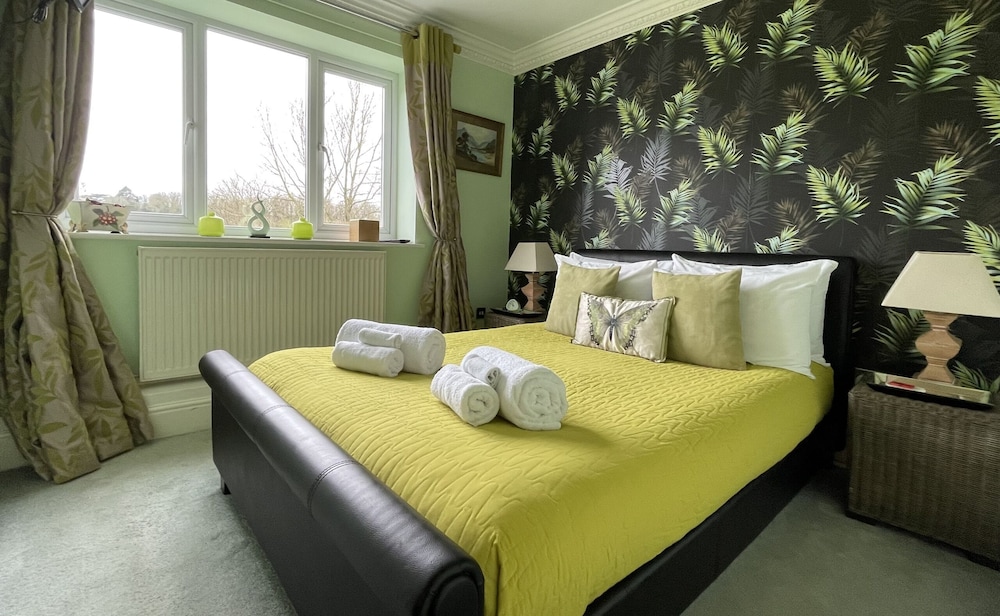 The Waters Edge Guest House