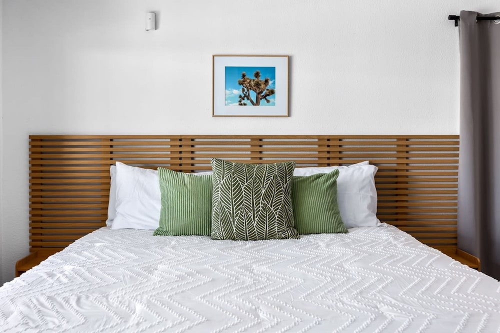 The Yucca Hotel- Entire Boutique Buyout